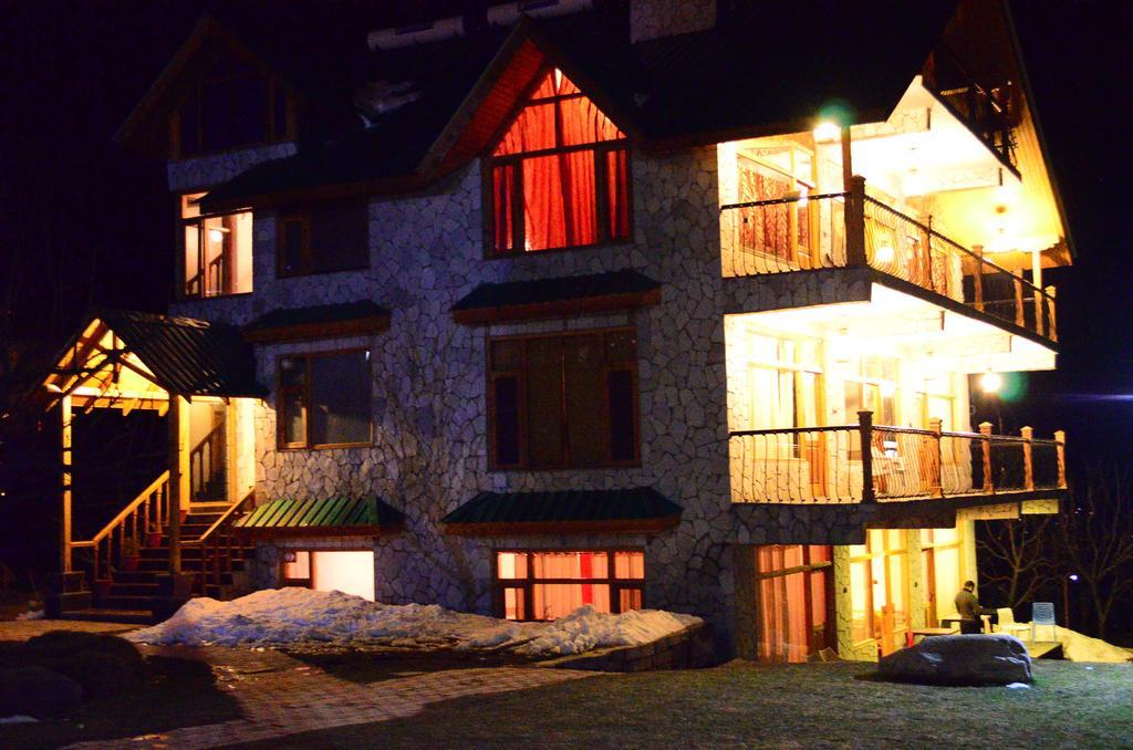 The Whitestone Resorts Manāli Cameră foto